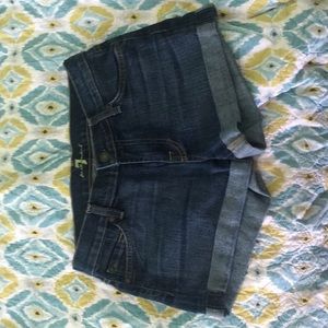 7 For All Mankind Rolled-Up Cuffed Short